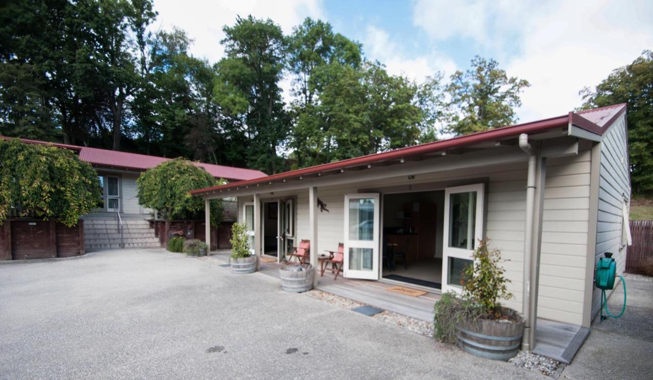 Jafa'S Motels Lawrence エクステリア 写真