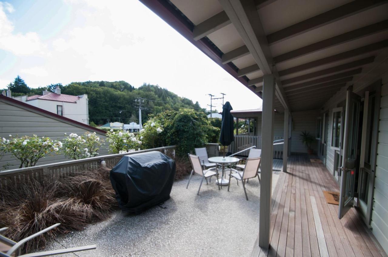 Jafa'S Motels Lawrence エクステリア 写真